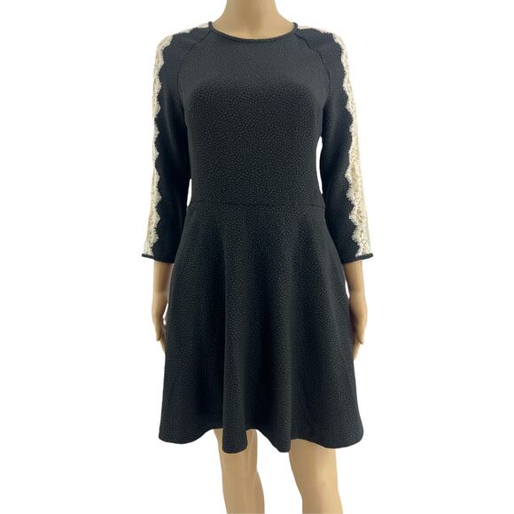 Rachel Rachel Roy SIZE 6 Black Pebbled Lace 3/4 Sleeve Fit & Flare Mini Dress - Picture 1 of 6